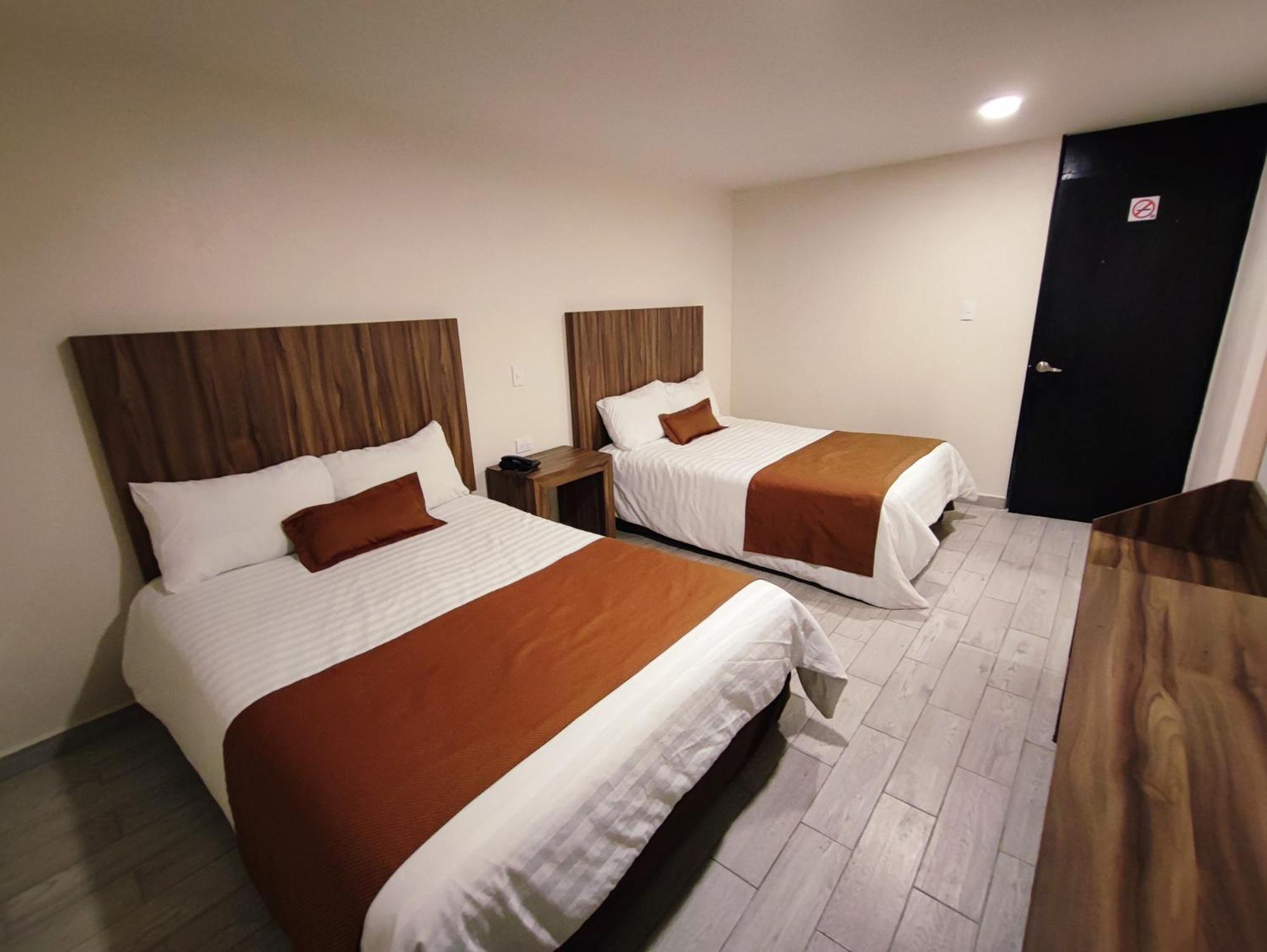Hotel Plaza Morelos 톨루카 외부 사진